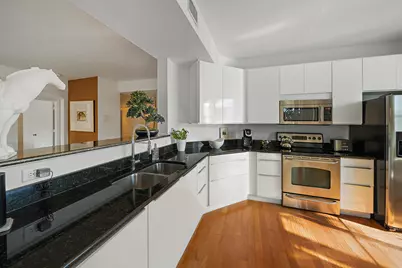 11011 Legacy Lane #306, Palm Beach Gardens, FL 33410 - Photo 9