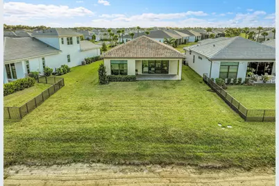 11249 SW Pietra Way, Port Saint Lucie, FL 34987 - Photo 39