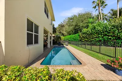 12085 Aviles Circle, Palm Beach Gardens, FL 33418 - Photo 37