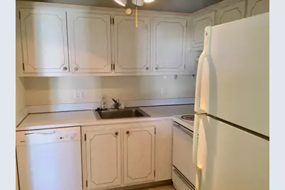 400 Village Green Circle W #317, Palm Springs, FL 33461 - Photo 3