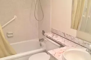 400 Village Green Cir W, Palm Springs, FL 33461 - Photo 5