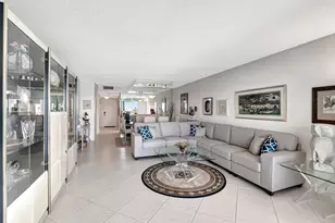 6866 Huntington Ln, Delray Beach, FL 33446 - Photo 23