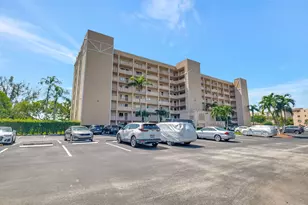 6866 Huntington Ln, Delray Beach, FL 33446 - Photo 13