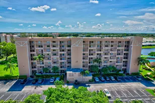 6866 Huntington Ln, Delray Beach, FL 33446 - Photo 1