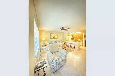 236 Kent N, West Palm Beach, FL 33417 - Photo 3