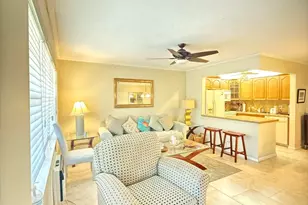 236 Kent N, West Palm Beach, FL 33417 - Photo 3