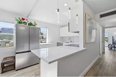 193 Burgundy E, Delray Beach, FL 33484 - Photo 11