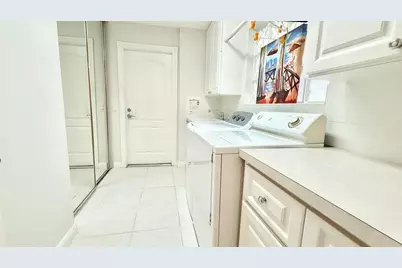 7701 Pine Island Way, West Palm Beach, FL 33411 - Photo 11