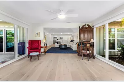 13731 Eastpointe Way, Palm Beach Gardens, FL 33418 - Photo 11