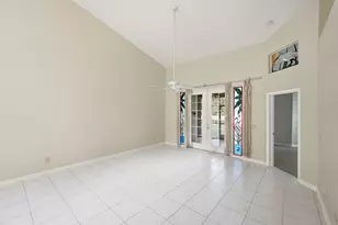 1657 SW Harbour Isles Cir, Port Saint Lucie, FL 34986 - Photo 11