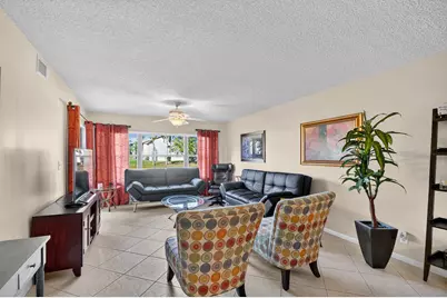 4745 Lucerne Lakes Boulevard #103, Lake Worth, FL 33467 - Photo 13