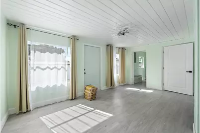 135 E 28th Street, Riviera Beach, FL 33404 - Photo 15