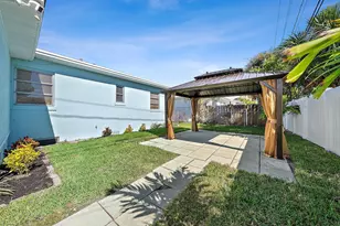 135 E 28th St, Riviera Beach, FL 33404 - Photo 29