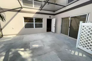 27 Clinton Ct, Royal Palm Beach, FL 33411 - Photo 5