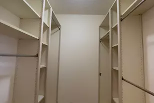 27 Clinton Ct, Royal Palm Beach, FL 33411 - Photo 9