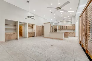 13406 Doubletree Cir, Wellington, FL 33414 - Photo 23