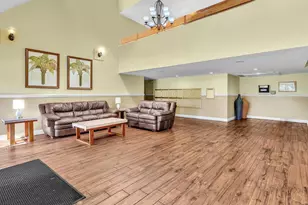 220 Lakeview Dr, Weston, FL 33326 - Photo 43