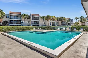 220 Lakeview Dr, Weston, FL 33326 - Photo 47