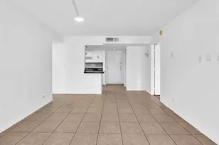 220 Lakeview Dr, Weston, FL 33326 - Photo 15