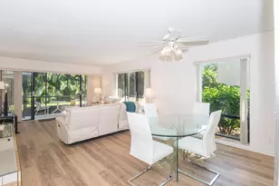 2550 Presidential Way, West Palm Beach, FL 33401 - Photo 3