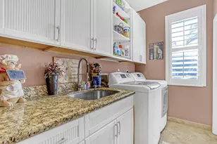 15591 Milan Ct, Wellington, FL 33414 - Photo 25