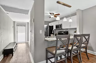 9450 Poinciana Pl, Davie, FL 33324 - Photo 3