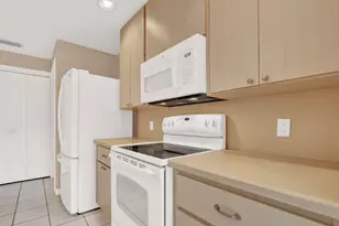 1255 NW Sun Terrace Cir, Port Saint Lucie, FL 34986 - Photo 21