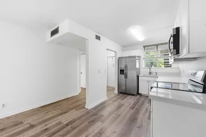 1250 S Military Trail #1612, Deerfield Beach, FL 33442 - Photo 5