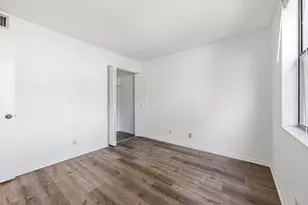 1250 S Military Trail, Deerfield Beach, FL 33442 - Photo 21