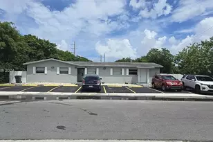 2632 NW 18th Terrace, Oakland Park, FL 33311 - Photo 17