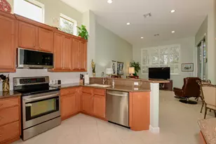 8813 Champions Way, Port Saint Lucie, FL 34986 - Photo 13