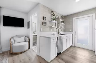 512 49th St, West Palm Beach, FL 33407 - Photo 29