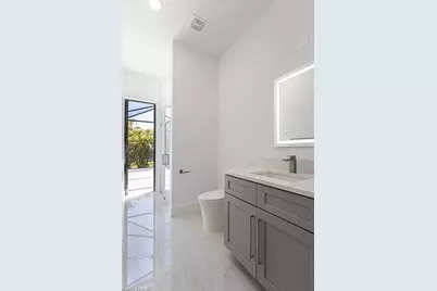 1229 NW 37th Place, Cape Coral, FL 33993 - Photo 13