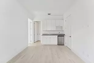 10209 NW Field Flower Trail, Port Saint Lucie, FL 34987 - Photo 9