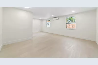 5221 SW 28th Avenue, Dania Beach, FL 33312 - Photo 9