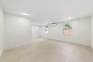 5221 SW 28th Ave, Dania Beach, FL 33312 - Photo 9