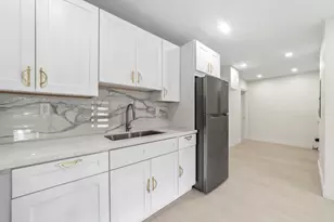 5221 SW 28th Ave, Dania Beach, FL 33312 - Photo 7