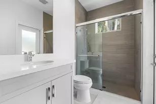 13370 Deauville Dr, Palm Beach Gardens, FL 33410 - Photo 15