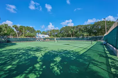 1320 Coral Park Lane Lane #301, Vero Beach, FL 32963 - Photo 45