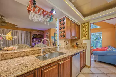 1320 Coral Park Lane Lane #301, Vero Beach, FL 32963 - Photo 9