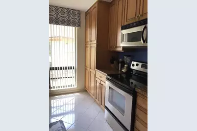 428 Brackenwood Lane S, Palm Beach Gardens, FL 33418 - Photo 9