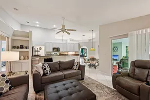 231 Sparrow Point, Jupiter, FL 33458 - Photo 11