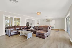 12980 Prosperity Farms Rd, Palm Beach Gardens, FL 33410 - Photo 19