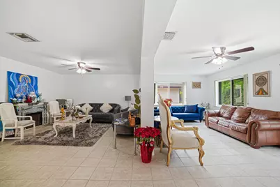 6335 Tall Cypress Circle, Greenacres, FL 33463 - Photo 9