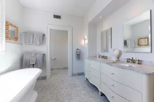 130 Brazilian Ave, Palm Beach, FL 33480 - Photo 23