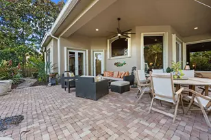 271 SW Harbor View Dr, Palm City, FL 34990 - Photo 43