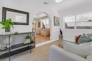 205 N 18th Ave N, Lake Worth Beach, FL 33460 - Photo 5