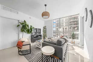 300 S Biscayne Blvd, Miami, FL 33131 - Photo 5