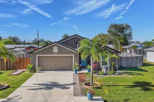 452 SE Asbury Ln, Port Saint Lucie, FL 34983 - Photo 1