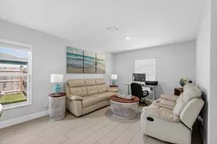 452 SE Asbury Ln, Port Saint Lucie, FL 34983 - Photo 7